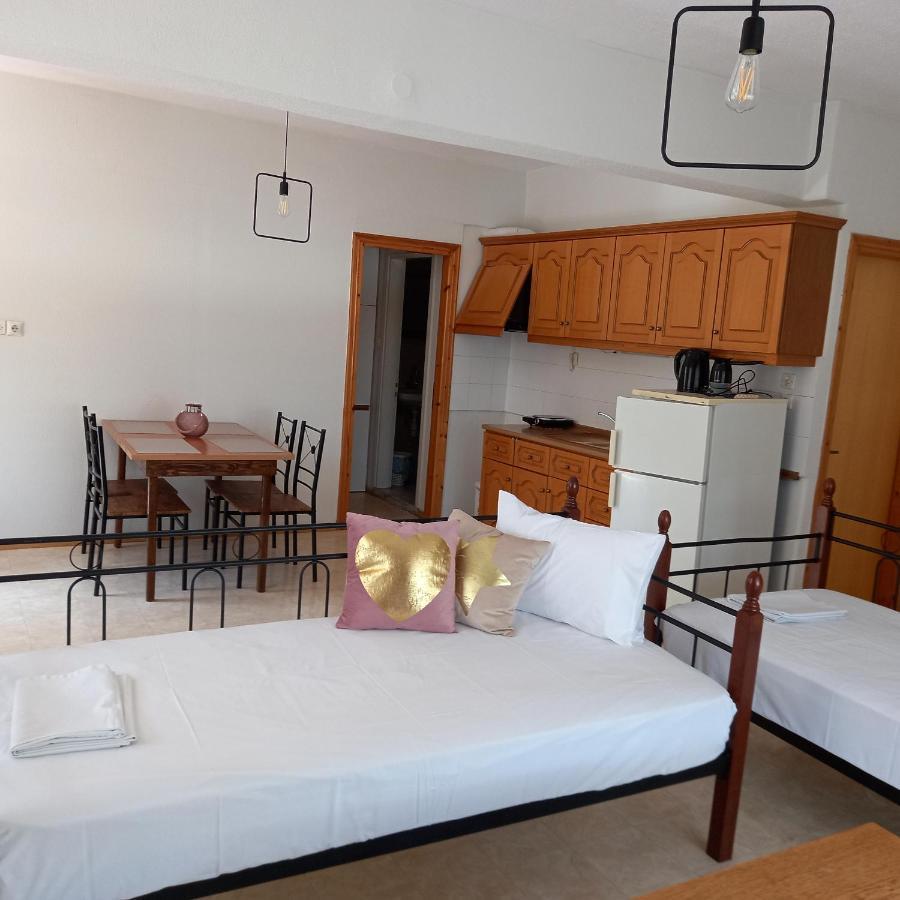 Μαρου Rooms Olympiakí Aktí Extérieur photo