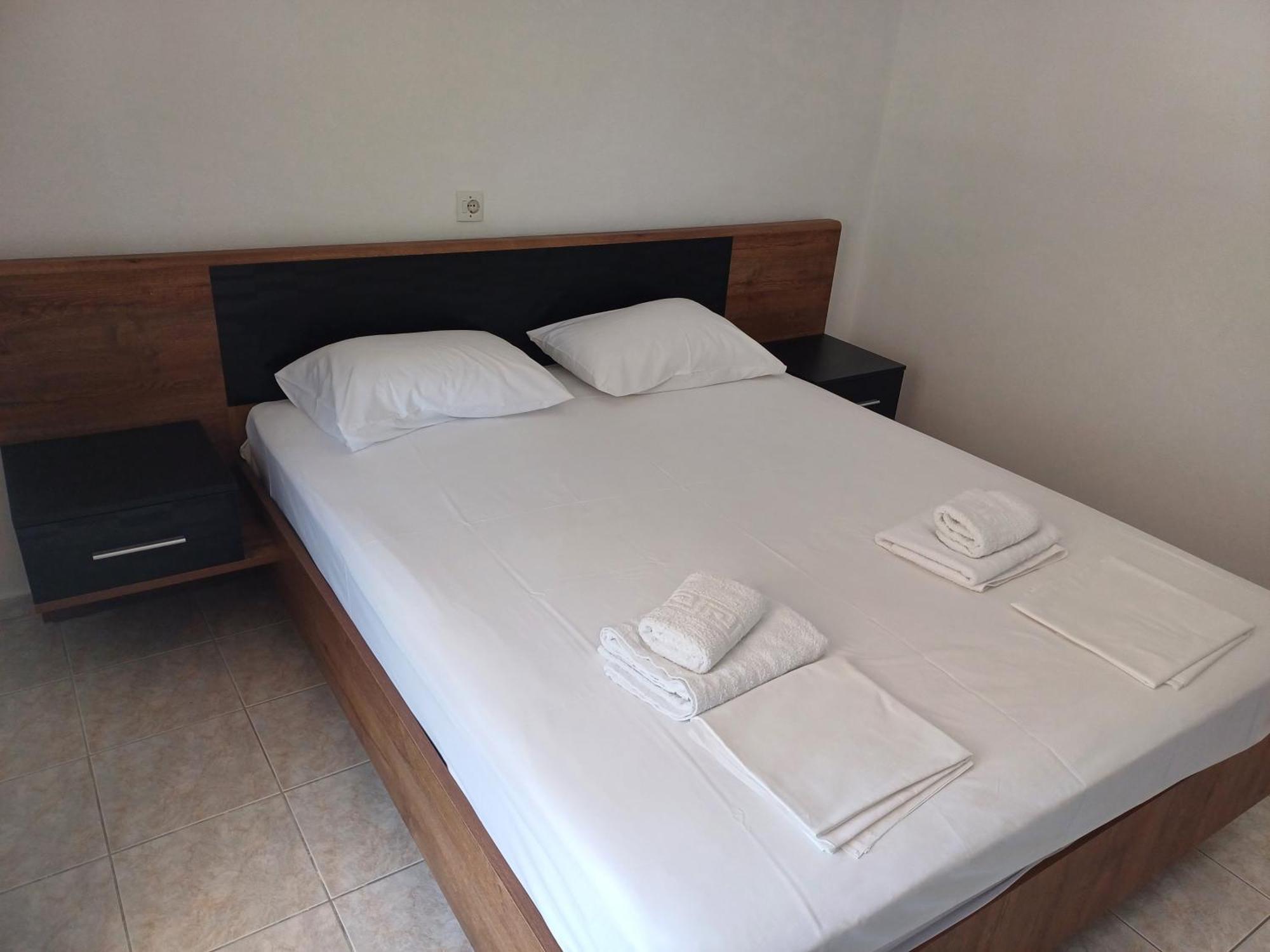 Μαρου Rooms Olympiakí Aktí Extérieur photo